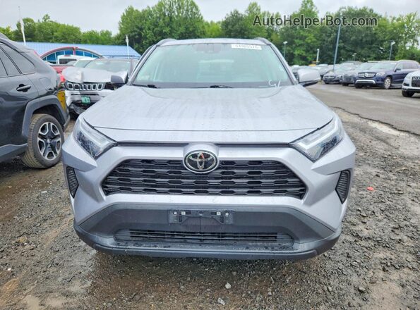 2T3P1RFV7RC449964 2024 TOYOTA RAV4 Silver Вид спереду