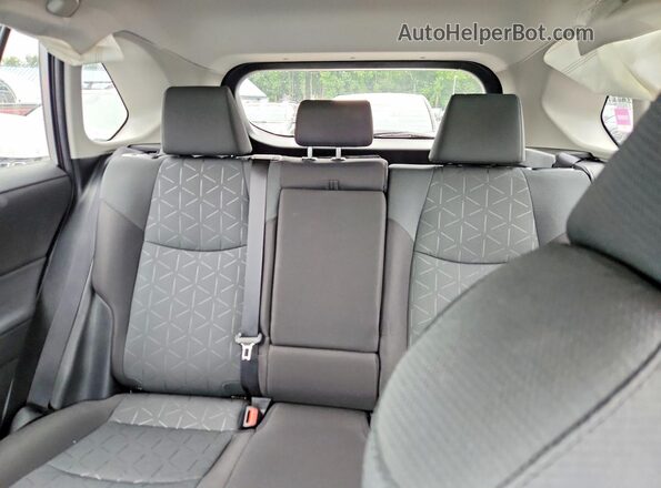 2T3P1RFV7RC449964 2024 TOYOTA RAV4 Silver Вид задніх сидінь