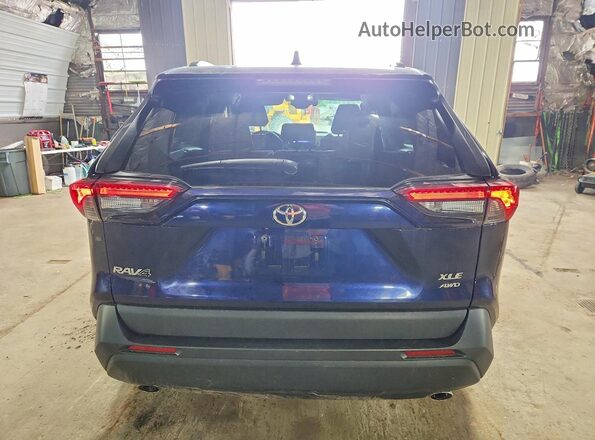 2T3P1RFV7RW456069 2024 TOYOTA RAV4 Blue Widok z tyłu