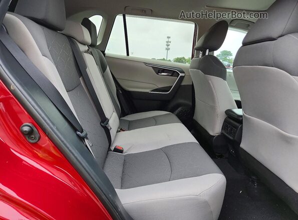 2T3P1RFV8LW133494 2020 TOYOTA RAV4 Red Rear interior view
