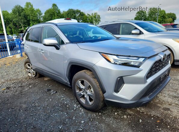 2T3P1RFV8SC580259 2025 TOYOTA RAV4 Серебряный Передняя правая четверть