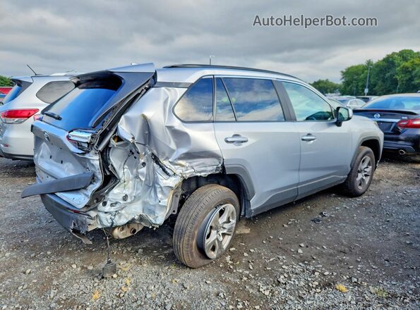 2T3P1RFV8SC580259 2025 TOYOTA RAV4 Серебряный Задняя правая четверть