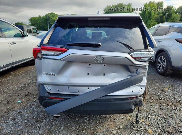 2T3P1RFV8SC580259 2025 TOYOTA RAV4 Серебряный Вид сзади