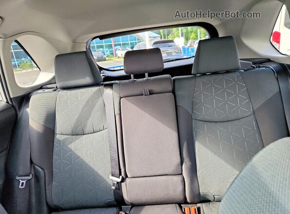 2T3P1RFV8SC580259 2025 TOYOTA RAV4 Серебряный Вид задних сидений