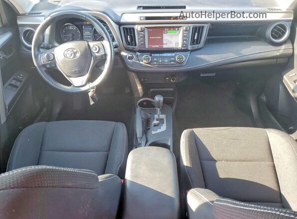 2T3RFREV2JW770230 2018 TOYOTA RAV4 Burgundy Вид панелі приладів