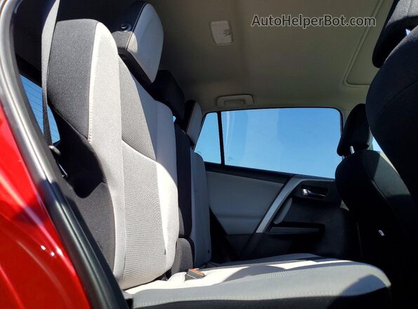 2T3RFREV4GW441540 2016 TOYOTA RAV4 Красный Вид задних сидений