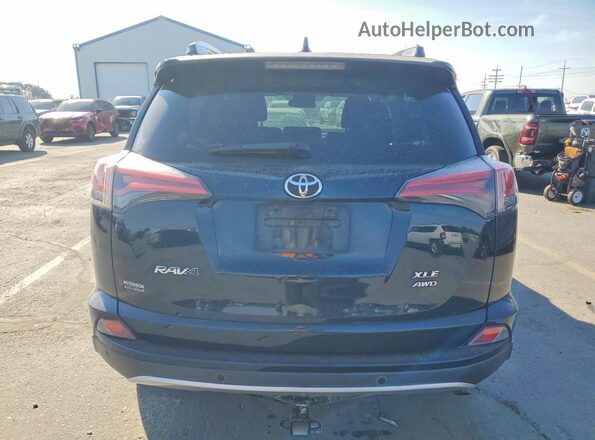 2T3RFREV4HW550193 2017 TOYOTA RAV4 Blue Widok z tyłu