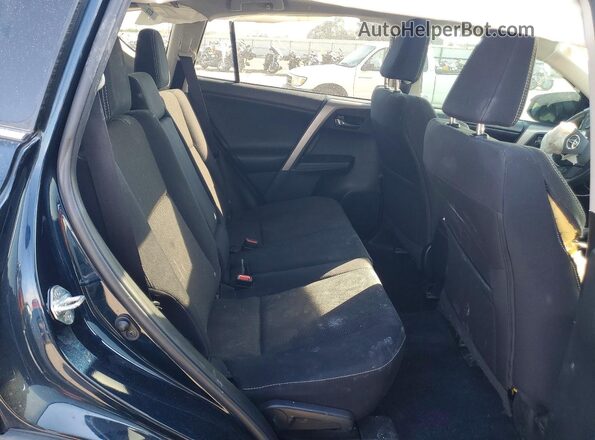 2T3RFREV4HW550193 2017 TOYOTA RAV4 Blue Widok wnętrza z tyłu