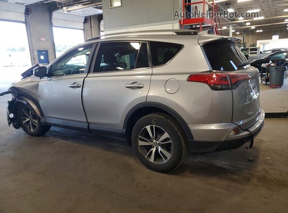 2T3RFREV7HW542377 2017 TOYOTA RAV4 Серебряный Задняя левая четверть