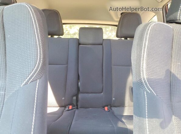 2T3RFREV8GW450113 2016 TOYOTA RAV4 Maroon Vista de los asientos traseros