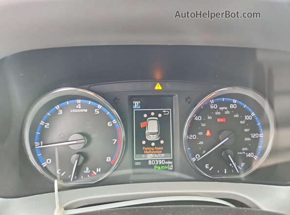 2T3RFREV8GW474055 2016 TOYOTA RAV4 Black Սարքավորումների վահանակի տեսք