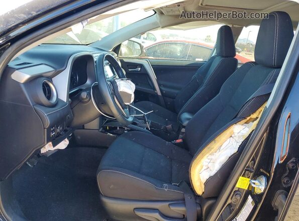 2T3RFREVXHW602507 2017 TOYOTA RAV4 Black Вид салону спереду