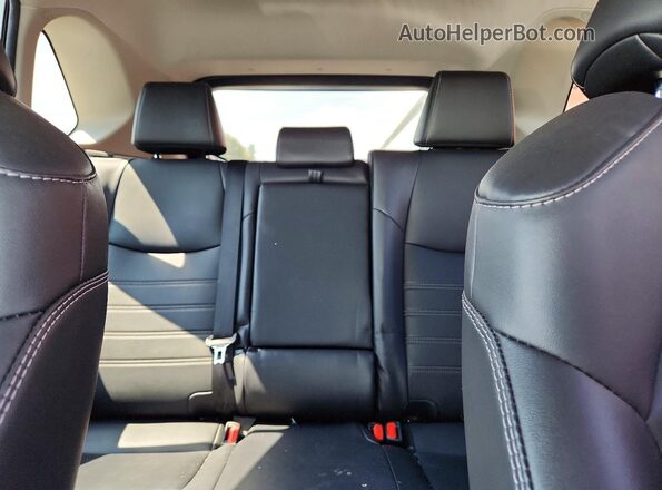 2T3RWRFV5RW249710 2024 TOYOTA RAV4 Silver Вид задніх сидінь