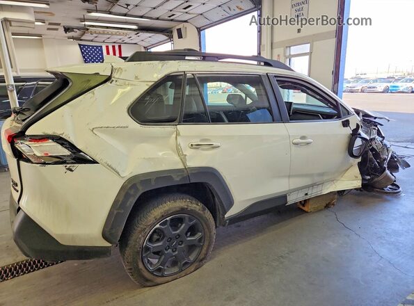 2T3S1RFV3NW260554 2022 TOYOTA RAV4 White Задня права чверть