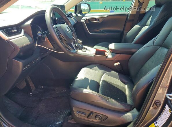 2T3S1RFV7PW355265 2023 TOYOTA RAV4 Gray Widok wnętrza z przodu