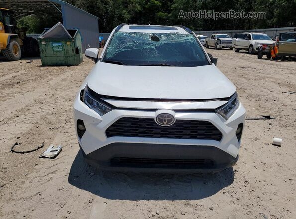 2T3W1RFV0LC076446 2020 TOYOTA RAV4 White Widok z przodu