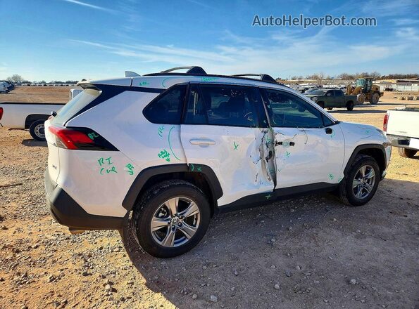 2T3W1RFV0RW315436 2024 TOYOTA RAV4 Белый Задняя правая четверть