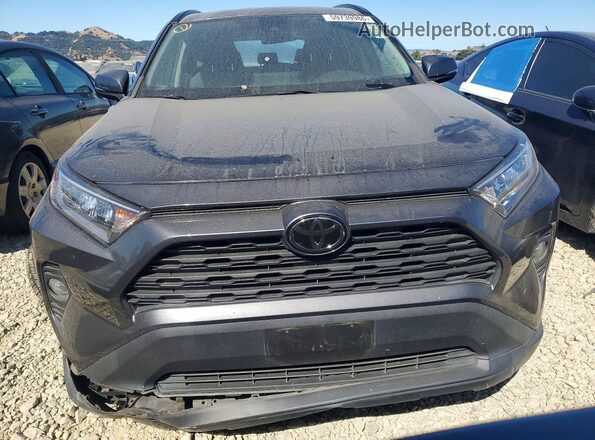 2T3W1RFV2MW118020 2021 TOYOTA RAV4 Gray Вид спереду