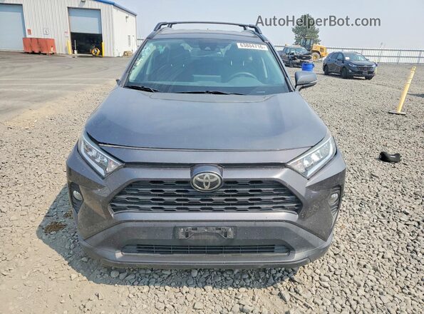 2T3W1RFV4LW072575 2020 TOYOTA RAV4 Угольный Вид спереди