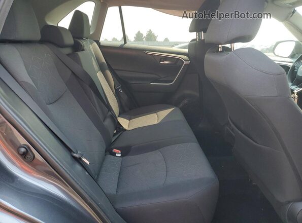 2T3W1RFV4LW072575 2020 TOYOTA RAV4 Угольный Вид задней части салона
