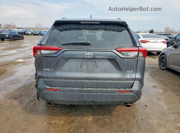 2T3W1RFV4MC108932 2021 TOYOTA RAV4 Charcoal Вид ззаду