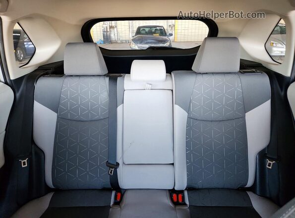 2T3W1RFV4MC128629 2021 TOYOTA RAV4 Gray უკანა სავარძლების ხედი