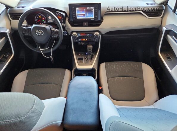 2T3W1RFV4MC128629 2021 TOYOTA RAV4 Gray წინა პანელის ხედი