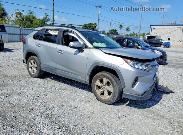 2T3W1RFV4MW166604 2021 TOYOTA RAV4 Silver Front right