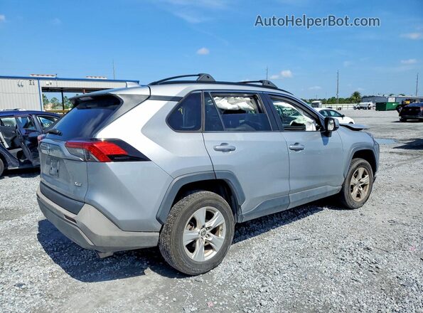 2T3W1RFV4MW166604 2021 TOYOTA RAV4 Silver Rear right