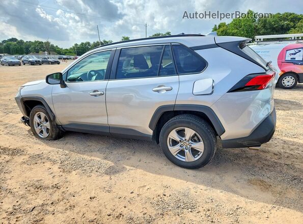 2T3W1RFV4NW215673 2022 TOYOTA RAV4 Silver Rear left