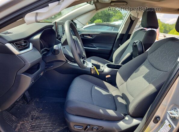 2T3W1RFV4NW215673 2022 TOYOTA RAV4 Silver Front interior view