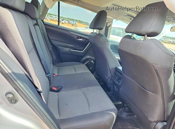 2T3W1RFV4NW215673 2022 TOYOTA RAV4 Silver Rear interior view