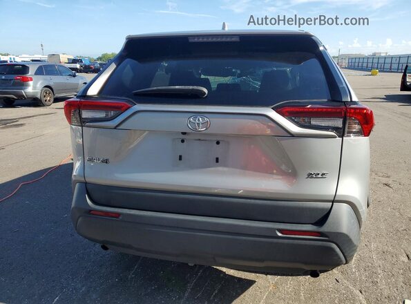 2T3W1RFV4PW245601 2023 TOYOTA RAV4 Silver Vista trasera