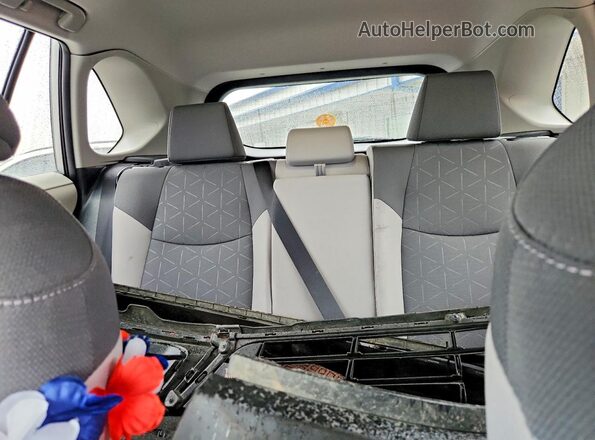 2T3W1RFV8RC303214 2024 TOYOTA RAV4 Серый Вид задних сидений