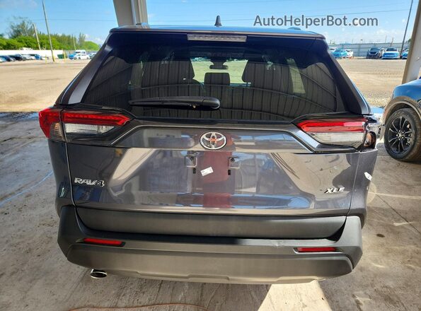 2T3W1RFVXMC159366 2021 TOYOTA RAV4 Серый Вид сзади