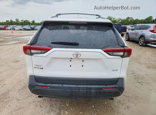 2T3W1RFVXRC277313 2024 TOYOTA RAV4 White Front interior view