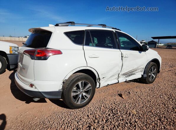 2T3WFREV1HW320923 2017 TOYOTA RAV4 White უკანა მარჯვენა