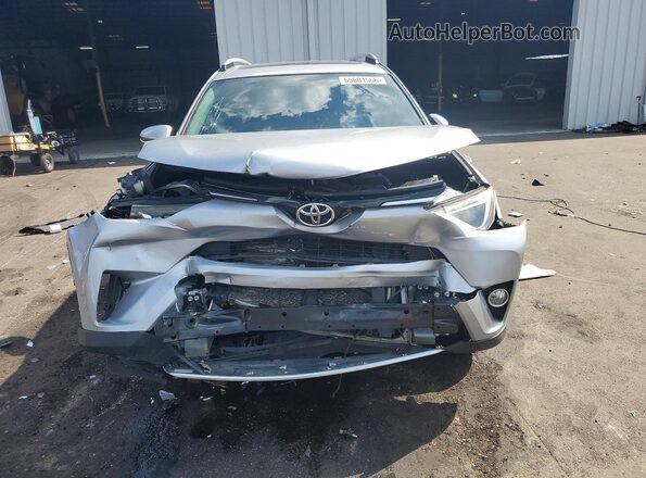 2T3WFREV3GW278673 2016 TOYOTA RAV4 Silver Widok z przodu