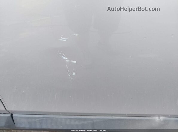 2T3WFREV9JW485852 2018 TOYOTA RAV4 Silver 