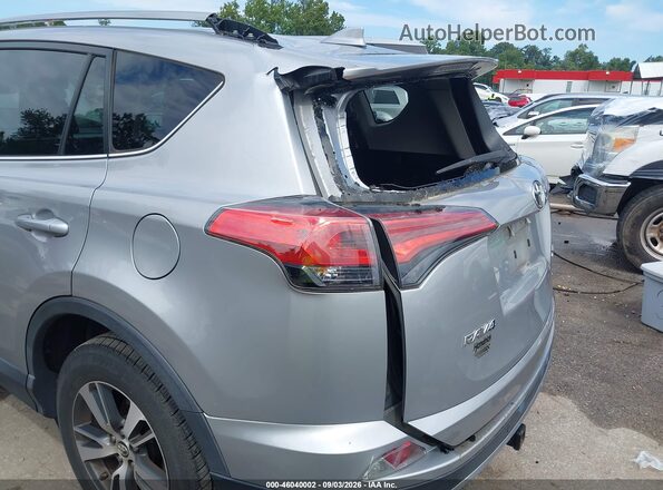 2T3WFREV9JW485852 2018 TOYOTA RAV4 Silver 