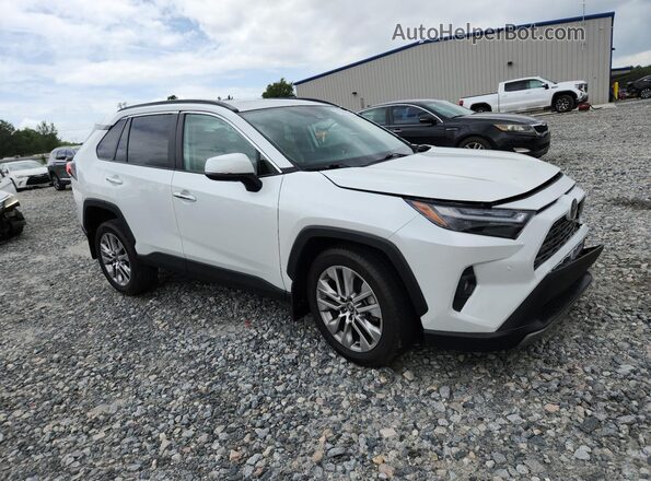 2T3Y1RFV9RW333538 2024 TOYOTA RAV4 White Передня права чверть