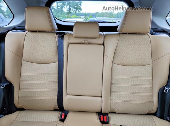 2T3Y1RFV9RW333538 2024 TOYOTA RAV4 White Вид задніх сидінь