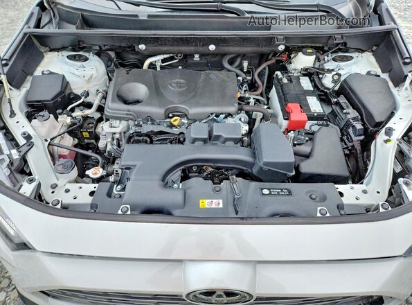 2T3Y1RFV9RW333538 2024 TOYOTA RAV4 White Вид підкапотного простору