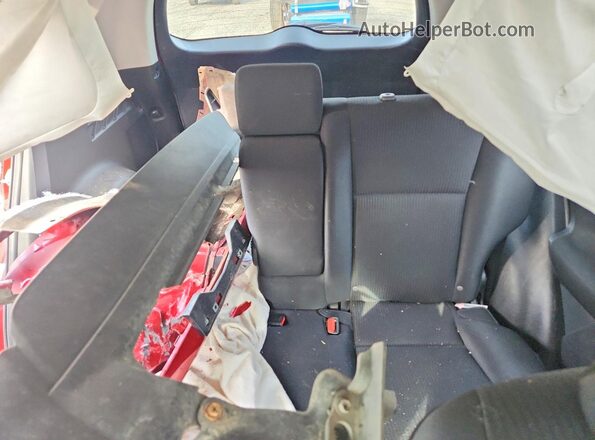 2T3ZFREV0GW263724 2016 TOYOTA RAV4 Красный Вид задних сидений