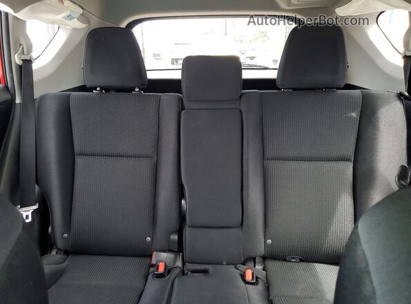 2T3ZFREV7HW333737 2017 TOYOTA RAV4 Red Հետևի նստատեղերի տեսք