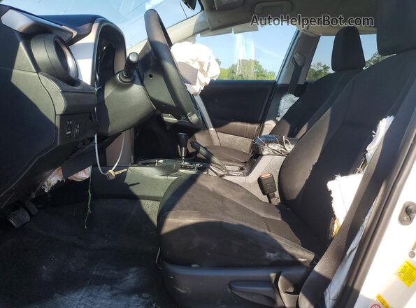 2T3ZFREV8GW291240 2016 TOYOTA RAV4 White Widok wnętrza z przodu