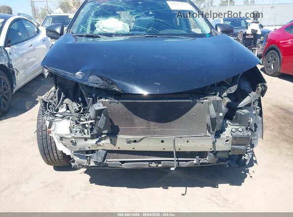 2T3ZFREV8JW435067 2018 TOYOTA RAV4 Черный Вид спереди