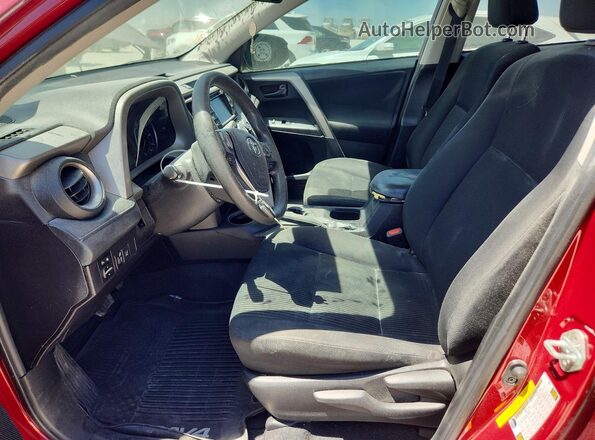2T3ZFREV9JW489025 2018 TOYOTA RAV4 Красный Вид салона спереди