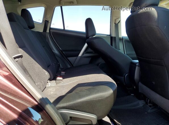 2T3ZFREVXJW522260 2018 TOYOTA RAV4 Burgundy Հետևի նստատեղերի տեսք