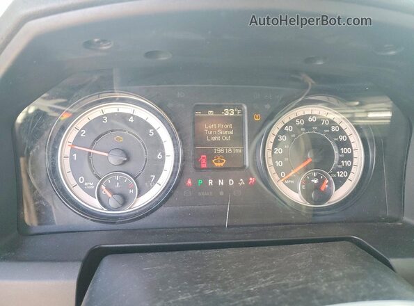 1C6RR7FT1MS566354 2021 RAM 1500 White Вид задніх сидінь